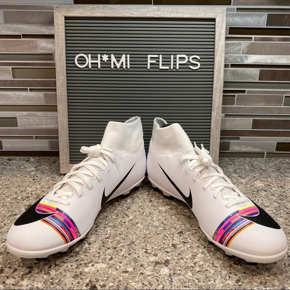 Nike Mercurial Superfly 6 Club FG/MG Soccer Cleats - Picture 4 of 6